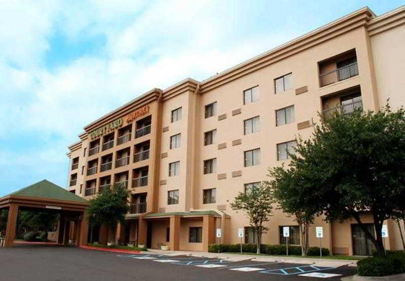 Courtyard Laredo Hotel Exterior foto