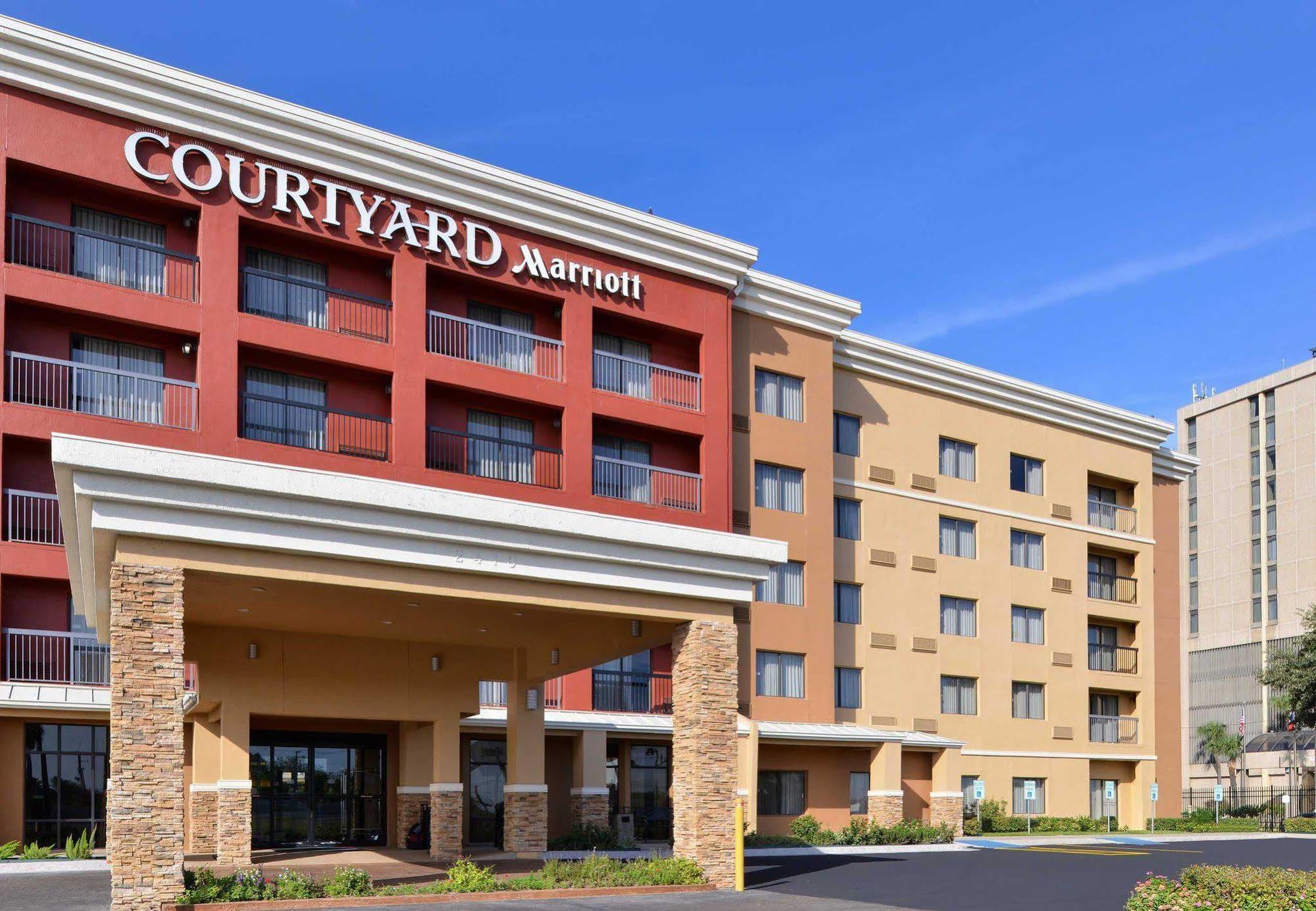 Courtyard Laredo Hotel Exterior foto